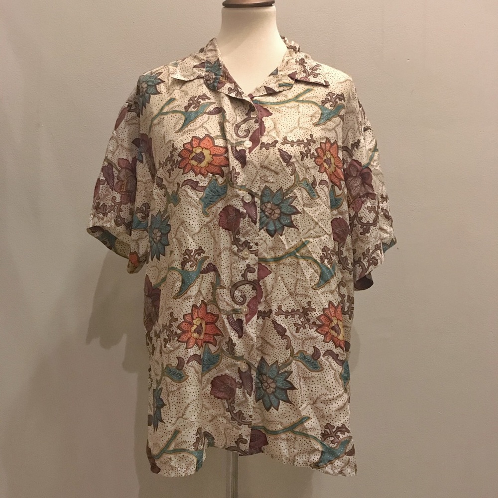 Oscar De La Renta 100% Silk button down top Sz 1X